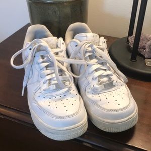 NIKE AIR FORCE 1 women’s size 8